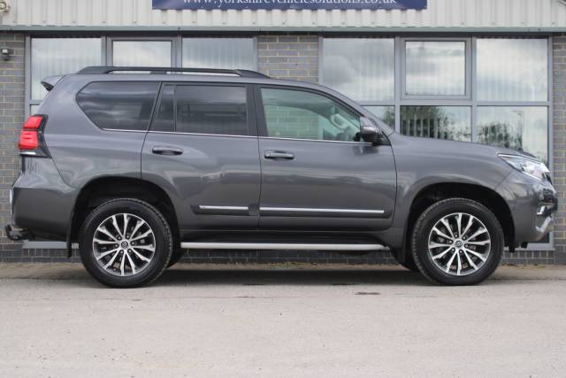 2019 Toyota Land Cruiser 2.8D Icon Auto 4WD Euro 6 5dr (7 Seat)