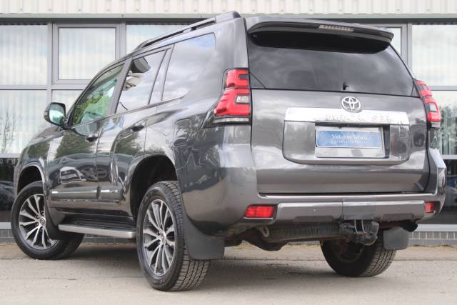 2019 Toyota Land Cruiser 2.8D Icon Auto 4WD Euro 6 5dr (7 Seat)