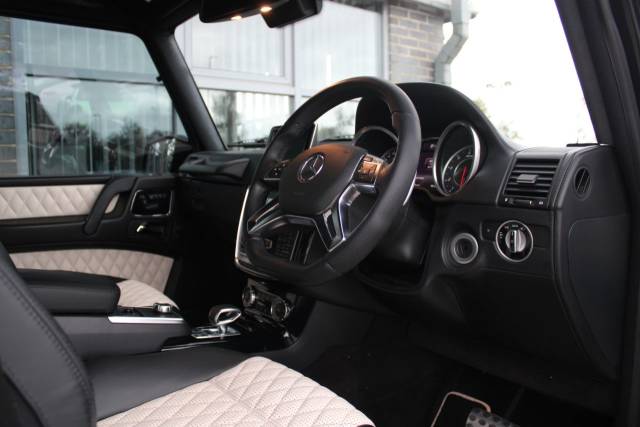 2015 Mercedes-Benz G 63 AMG 5.5 G63 V8 BiTurbo AMG SpdS+7GT 4WD Euro 6 (s/s) 5dr