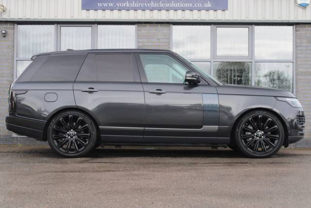 2018 Land Rover Range Rover 5.0 P525 V8 Autobiography Auto 4WD Euro 6 (s/s) 5dr