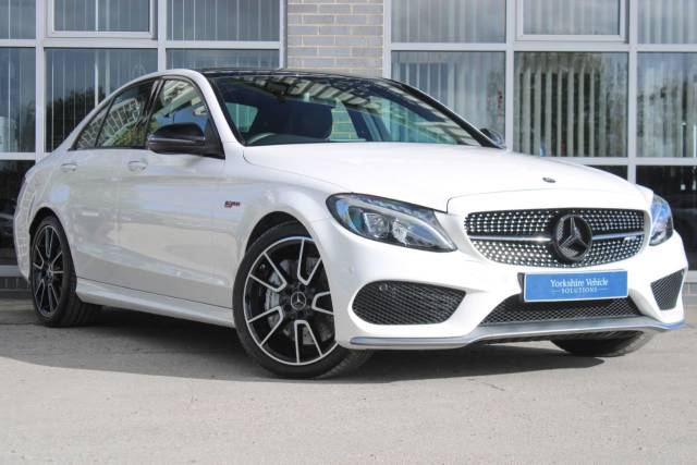 Mercedes-Benz C 43 AMG 3.0 C43 V6 AMG (Premium) G-Tronic+ 4MATIC Euro 6 (s/s) 4dr Saloon Petrol White