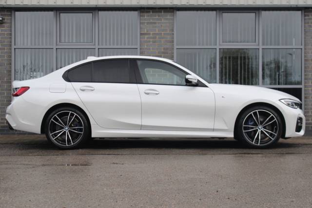 2019 BMW 3 Series 2.0 330e 12kWh M Sport Auto Euro 6 (s/s) 4dr