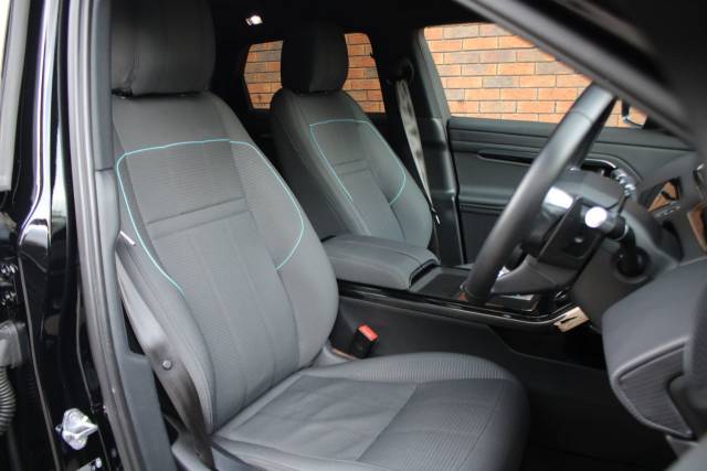 2019 Land Rover Range Rover Evoque 2.0 D180 R-Dynamic Auto 4WD Euro 6 (s/s) 5dr