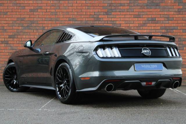 2016 Ford Mustang 5.0 V8 GT Fastback SelShift Euro 6 2dr