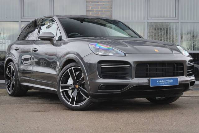 Porsche Cayenne 4.0T V8 Turbo TiptronicS 4WD Euro 6 (s/s) 5dr Four Wheel Drive Petrol Grey