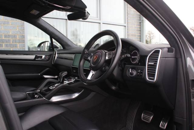 2019 Porsche Cayenne 4.0T V8 Turbo TiptronicS 4WD Euro 6 (s/s) 5dr