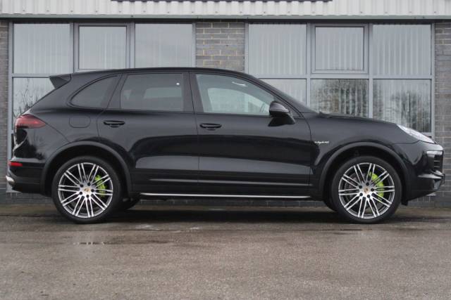 2015 Porsche Cayenne 3.0 V6 E-Hybrid S TiptronicS 4WD Euro 6 (s/s) 5dr