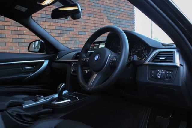 2019 BMW 3 Series 2.0 320d M Sport Shadow Edition Touring Auto Euro 6 (s/s) 5dr