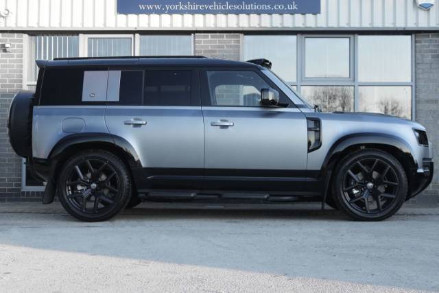 2023 Land Rover Defender 110 3.0 D250 MHEV X-Dynamic HSE Auto 4WD Euro 6 (s/s) 5dr