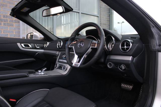 2016 Mercedes-Benz SL Class 3.0 SL400 AMG Sport G-Tronic+ Euro 6 (s/s) 2dr