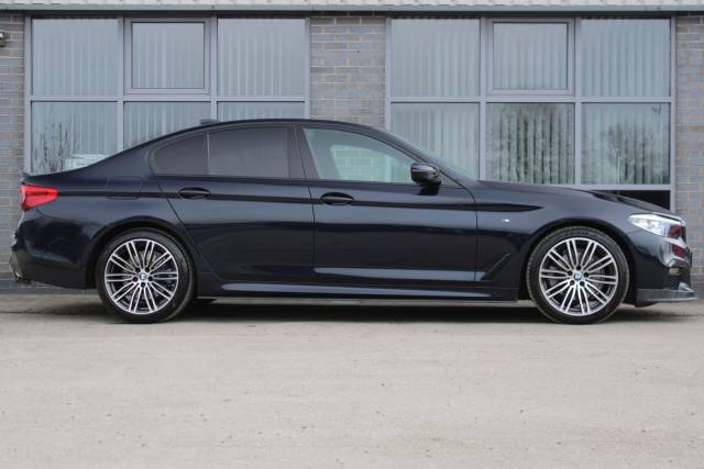 2020 BMW 5 Series 2.0 520d MHT M Sport Auto xDrive Euro 6 (s/s) 4dr