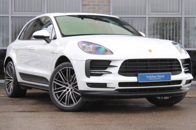 Porsche Macan 2.0T PDK 4WD Euro 6 (s/s) 5dr Four Wheel Drive Petrol White