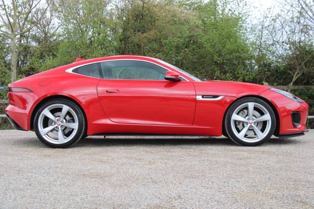 2019 Jaguar F-Type 3.0 V6 R-Dynamic Auto Euro 6 (s/s) 2dr