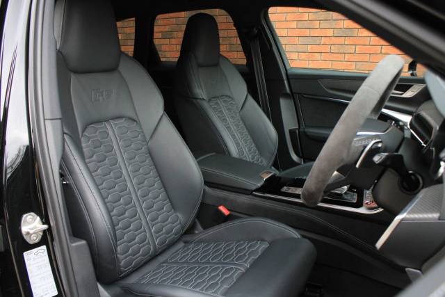 2023 Audi RS6 4.0 TFSI V8 Carbon Black Tiptronic quattro Euro 6 (s/s) 5dr