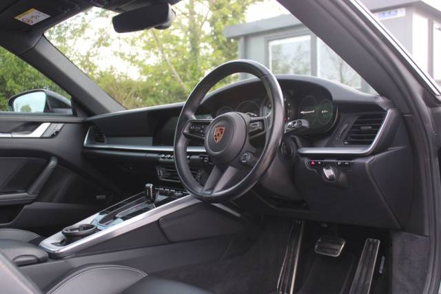 2019 Porsche 911 3.0T 992 Carrera 4S PDK 4WD Euro 6 (s/s) 2dr