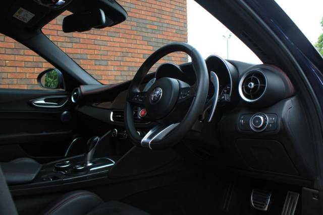 2019 Alfa Romeo Giulia 2.9 V6 Bi-Turbo Quadrifoglio Auto Euro 6 (s/s) 4dr