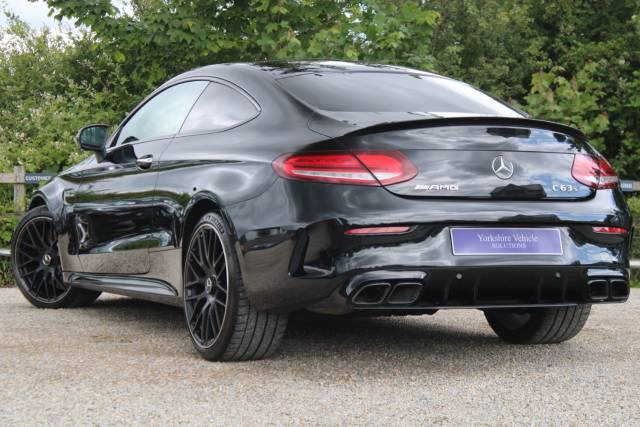 2021 Mercedes-Benz C 63 AMG 4.0 C63 V8 BiTurbo AMG S Night Edition Prem Plus (Premium Plus) SpdS MCT Euro 6 (s/s) 2dr