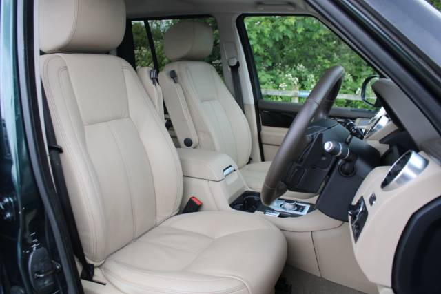 2015 Land Rover Discovery 4 3.0 SD V6 HSE Luxury Auto 4WD Euro 6 (s/s) 5dr