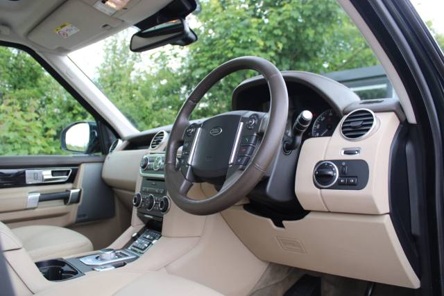 2015 Land Rover Discovery 4 3.0 SD V6 HSE Luxury Auto 4WD Euro 6 (s/s) 5dr