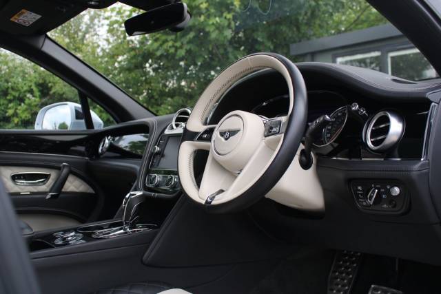2017 Bentley Bentayga 6.0 W12 Auto 4WD Euro 6 (s/s) 5dr