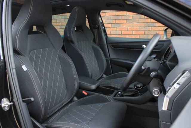 2020 Skoda Karoq 2.0 TDI SportLine DSG 4WD Euro 6 (s/s) 5dr