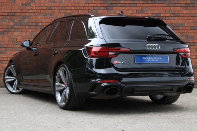 2018 Audi RS4 Avant 2.9 TFSI V6 Carbon Edition Tiptronic quattro Euro 6 (s/s) 5dr