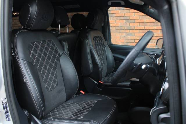 2022 Mercedes-Benz V Class 2.0 V250d Sport G-Tronic+ Euro 6 (s/s) 5dr 8 Seat LWB