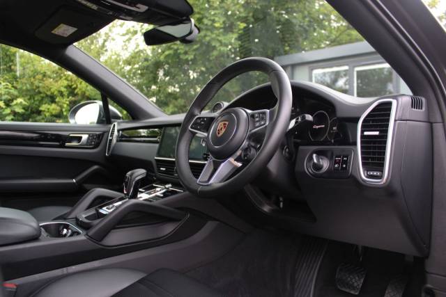 2019 Porsche Cayenne 3.0T V6 TiptronicS 4WD Euro 6 (s/s) 5dr