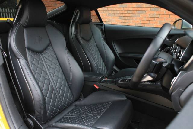 2016 Audi TTS 2.0 TFSI S Tronic quattro Euro 6 (s/s) 3dr