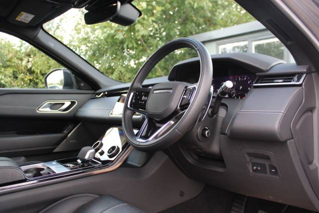 2021 Land Rover Range Rover Velar 2.0 P250 R-Dynamic HSE Auto 4WD Euro 6 (s/s) 5dr