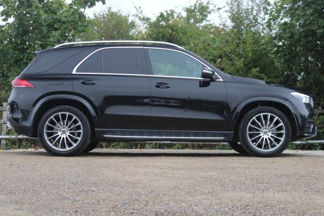 2021 Mercedes-Benz GLE 2.0 GLE300d AMG Line (Premium) G-Tronic 4MATIC Euro 6 (s/s) 5dr