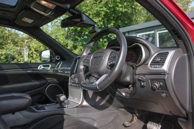 2016 Jeep Grand Cherokee 6.4 SRT Red Vapor Auto 4WD Euro 6 5dr