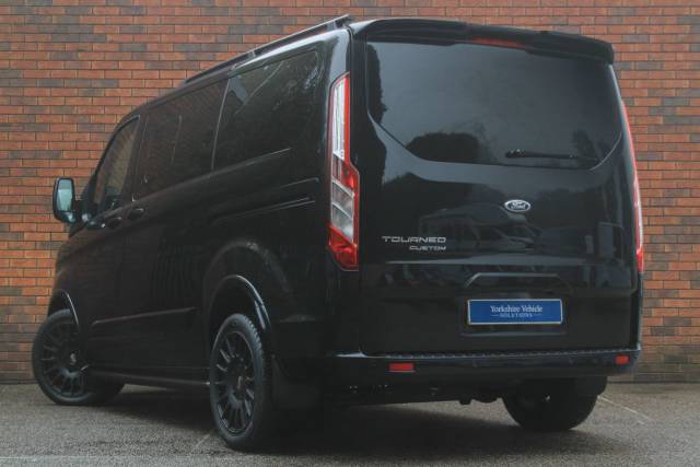 2021 Ford Tourneo Custom 2.0 320 EcoBlue Titanium Auto L1 Euro 6 (s/s) 5dr