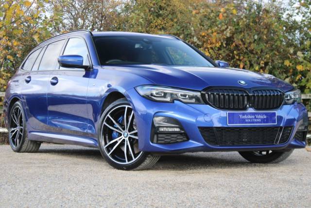 BMW 3 Series 2.0 330e 12kWh M Sport Touring Auto Euro 6 (s/s) 5dr Estate Petrol / Electric Hybrid Blue