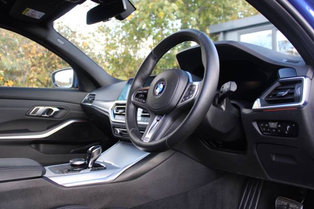2021 BMW 3 Series 2.0 330e 12kWh M Sport Touring Auto Euro 6 (s/s) 5dr