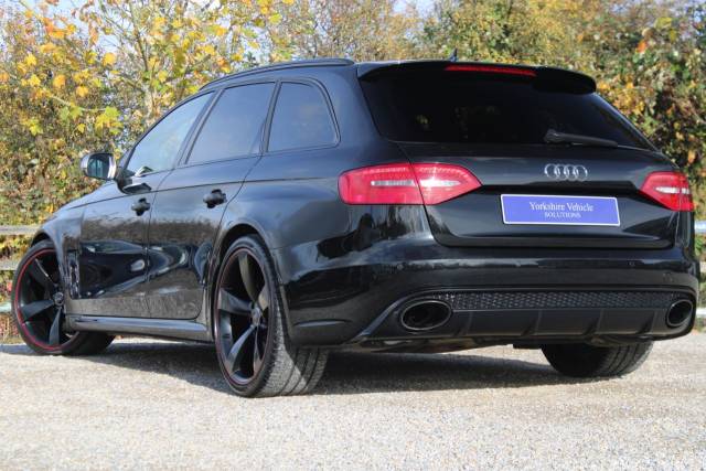 2015 Audi RS4 Avant 4.2 FSI V8 S Tronic quattro Euro 5 5dr