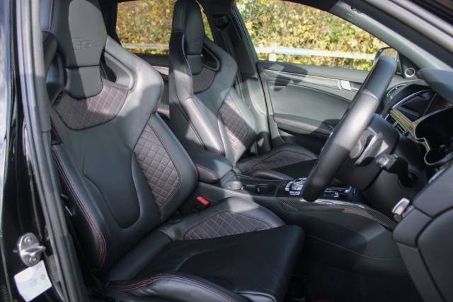2015 Audi RS4 Avant 4.2 FSI V8 S Tronic quattro Euro 5 5dr
