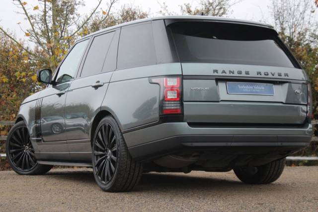 2017 Land Rover Range Rover 3.0 TD V6 Vogue Auto 4WD Euro 6 (s/s) 5dr