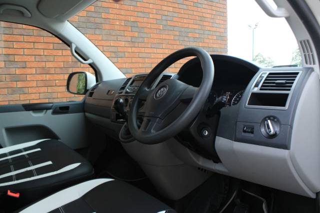 2014 Volkswagen Transporter 2.0 TDI T28 Trendline L1 H1 4dr