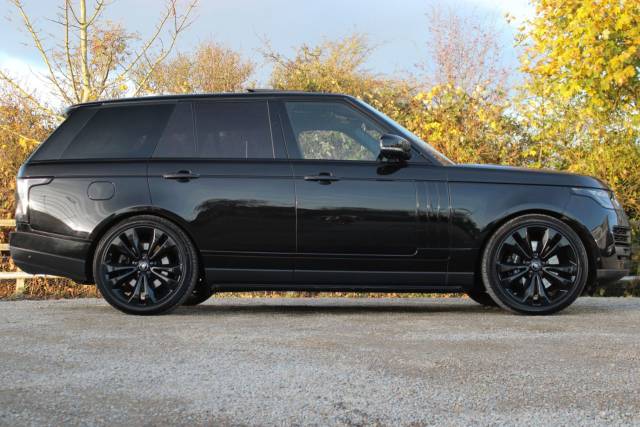 2021 Land Rover Range Rover 5.0 P565 V8 SV Autobiography Dynamic Black Auto 4WD Euro 6 (s/s) 5dr