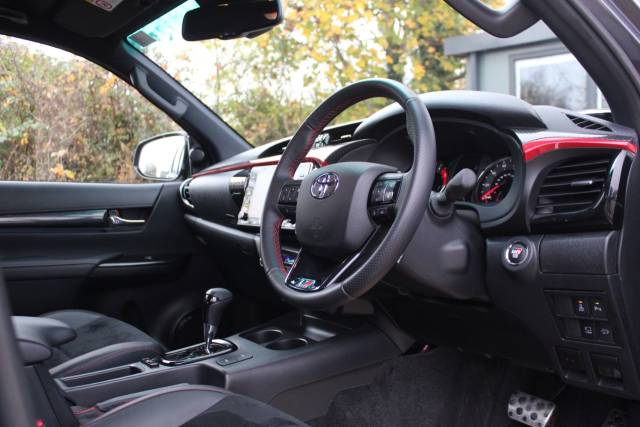 2023 Toyota Hilux 2.8 D-4D GR SPORT Auto 4WD Euro 6 (s/s) 4dr
