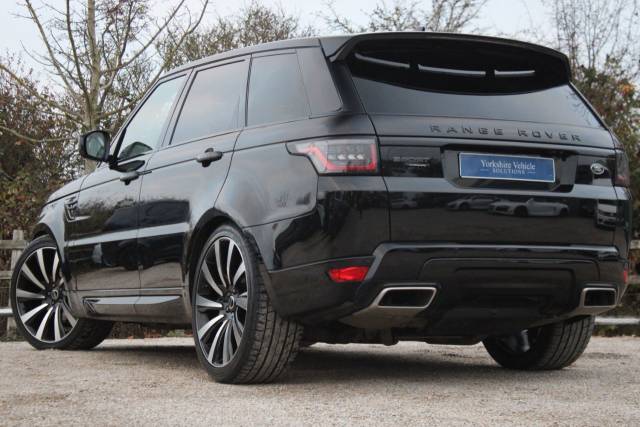 2020 Land Rover Range Rover Sport 3.0 SD V6 Autobiography Dynamic Auto 4WD Euro 6 (s/s) 5dr
