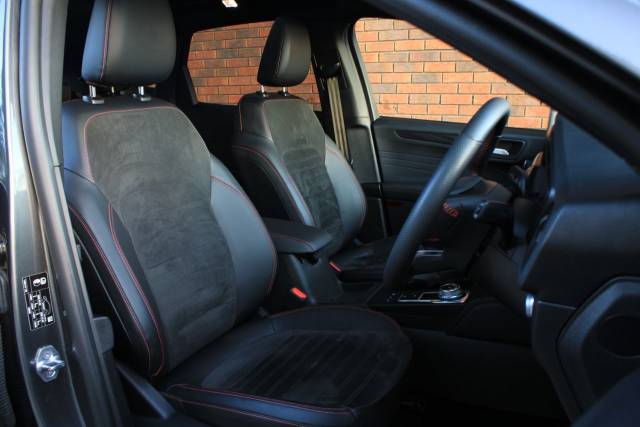 2022 Ford Kuga 2.5 EcoBoost Duratec 14.4kWh ST-Line X CVT Euro 6 (s/s) 5dr