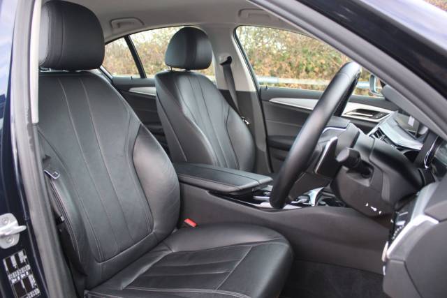 2017 BMW 5 Series 3.0 530d SE Auto Euro 6 (s/s) 4dr