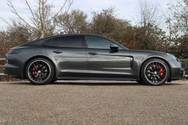 2019 Porsche Panamera 4.0T V8 GTS Saloon PDK 4WD Euro 6 (s/s) 5dr