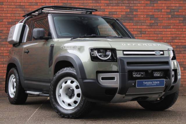 Land Rover Defender 90 3.0 D200 MHEV Hard Top SUV Auto 4WD SWB Euro 6 (s/s) 3dr Van Diesel Green