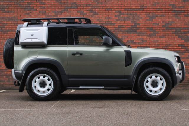 2021 Land Rover Defender 90 3.0 D200 MHEV Hard Top SUV Auto 4WD SWB Euro 6 (s/s) 3dr