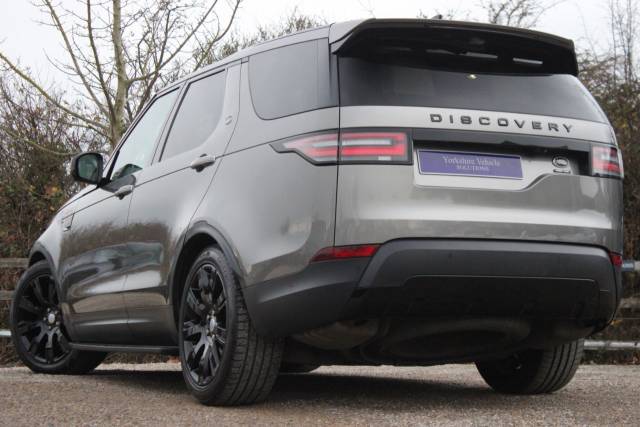2017 Land Rover Discovery 3.0 TD V6 HSE Luxury Auto 4WD Euro 6 (s/s) 5dr