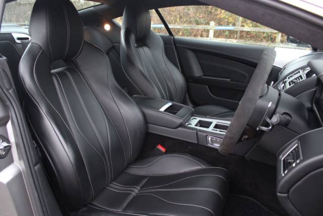 2013 Aston Martin DB9 6.0 V12 T-TronicII Euro 5 2dr