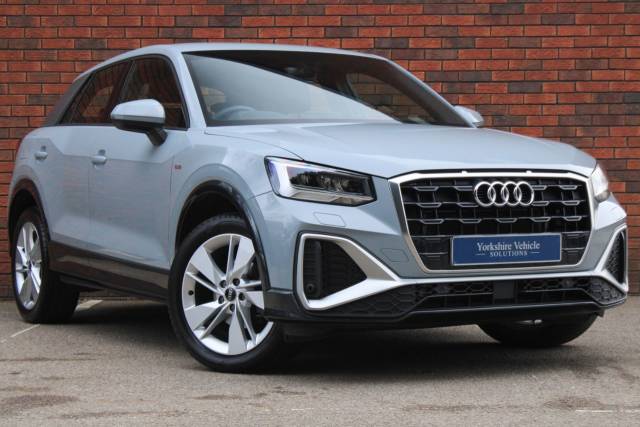 Audi Q2 1.5 TFSI CoD 35 S line S Tronic Euro 6 (s/s) 5dr SUV Petrol Grey